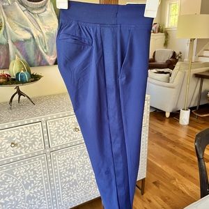 Athleta Girl Brooklyn pant, size 7